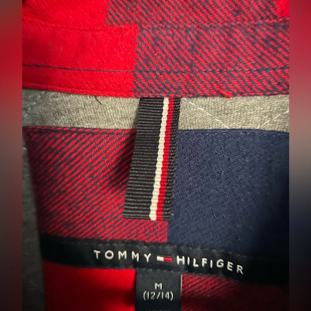 Tommy Hilfiger thick button up jacket - Picture 2 of 4